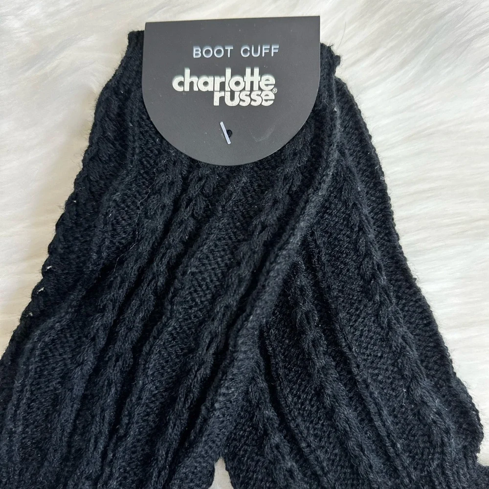 NWT Charlotte Russe Crochet Knit Boot Cuffs Toppers Black with Ivory OS